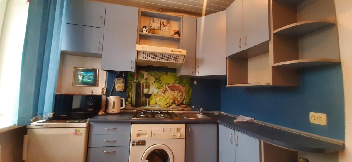 Vienibas 38a - Housity