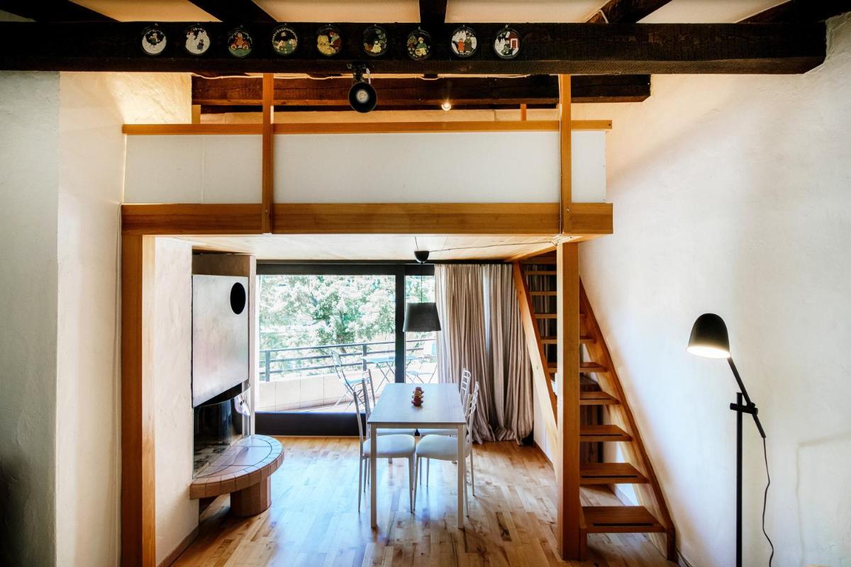 SUREGGIO VILLAGE - Housity