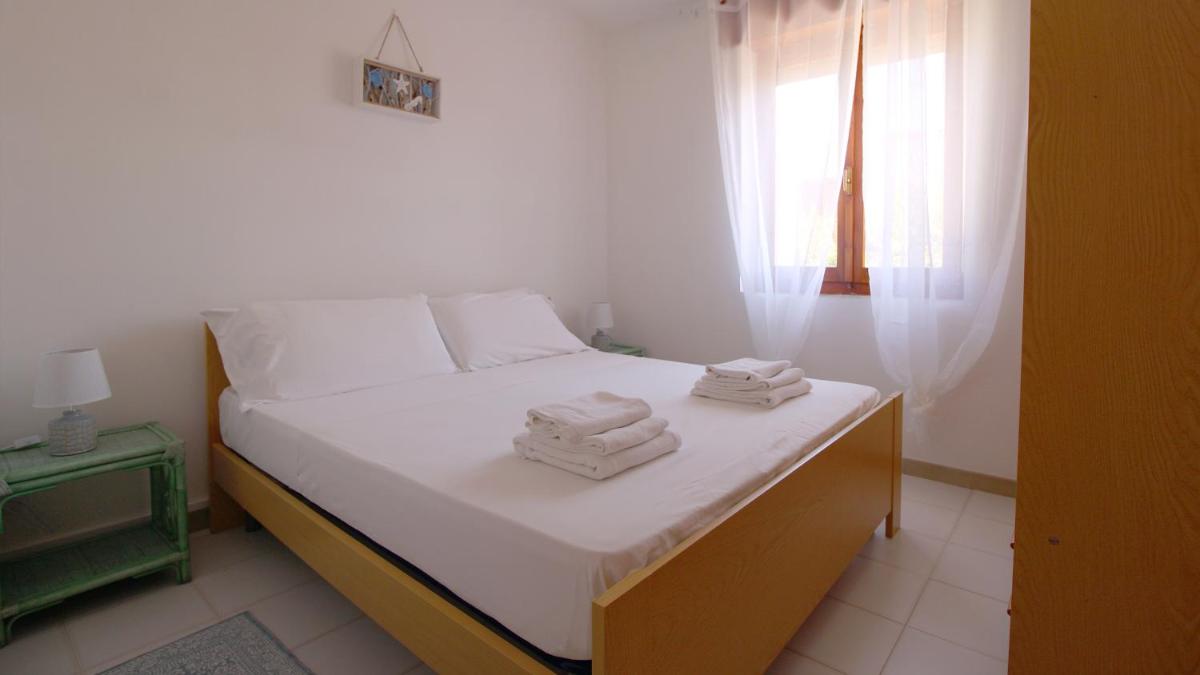 Suitetrails - Welcomely - Near the Sea - Apartments
