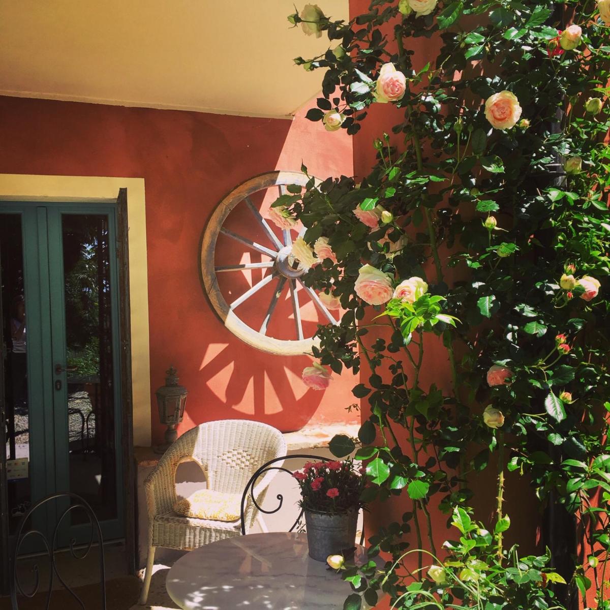 Monfrà - Ospitalità Rurale, Vigneti e Cantina - Housity