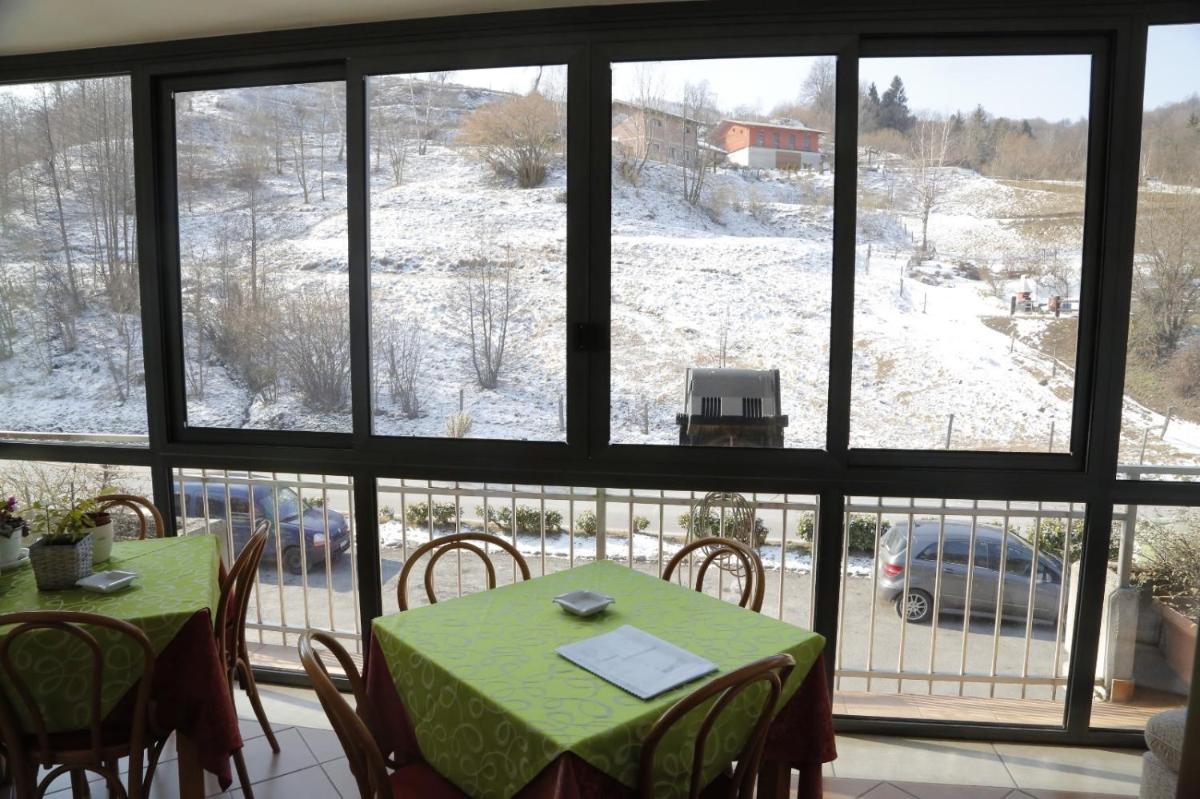 Hotel Cavaria - Housity