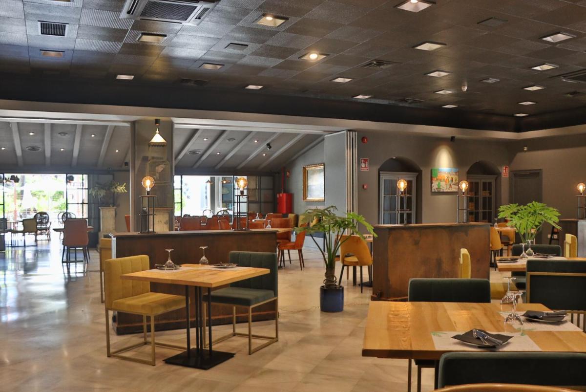 Zona de estar de Hotel Jerez & Spa