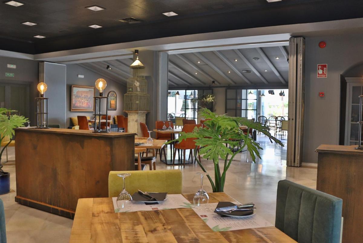 Zona de estar de Hotel Jerez & Spa
