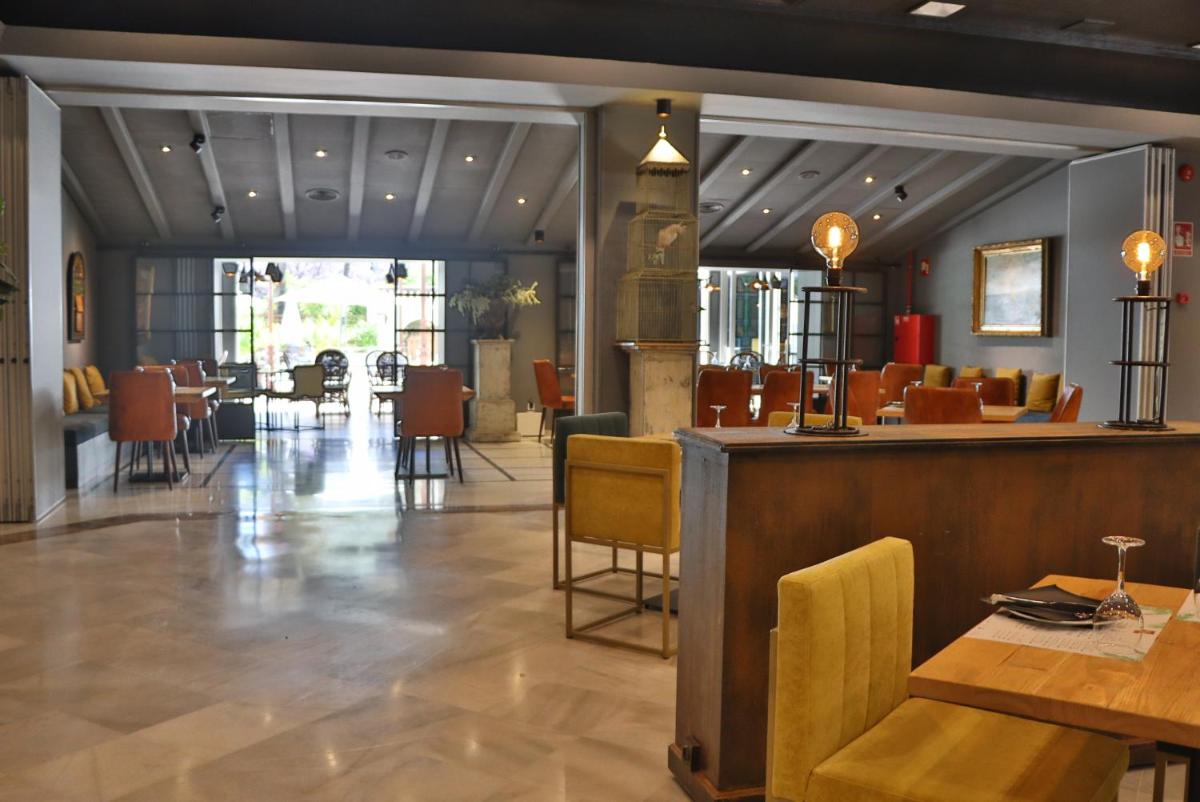 Zona de estar de Hotel Jerez & Spa