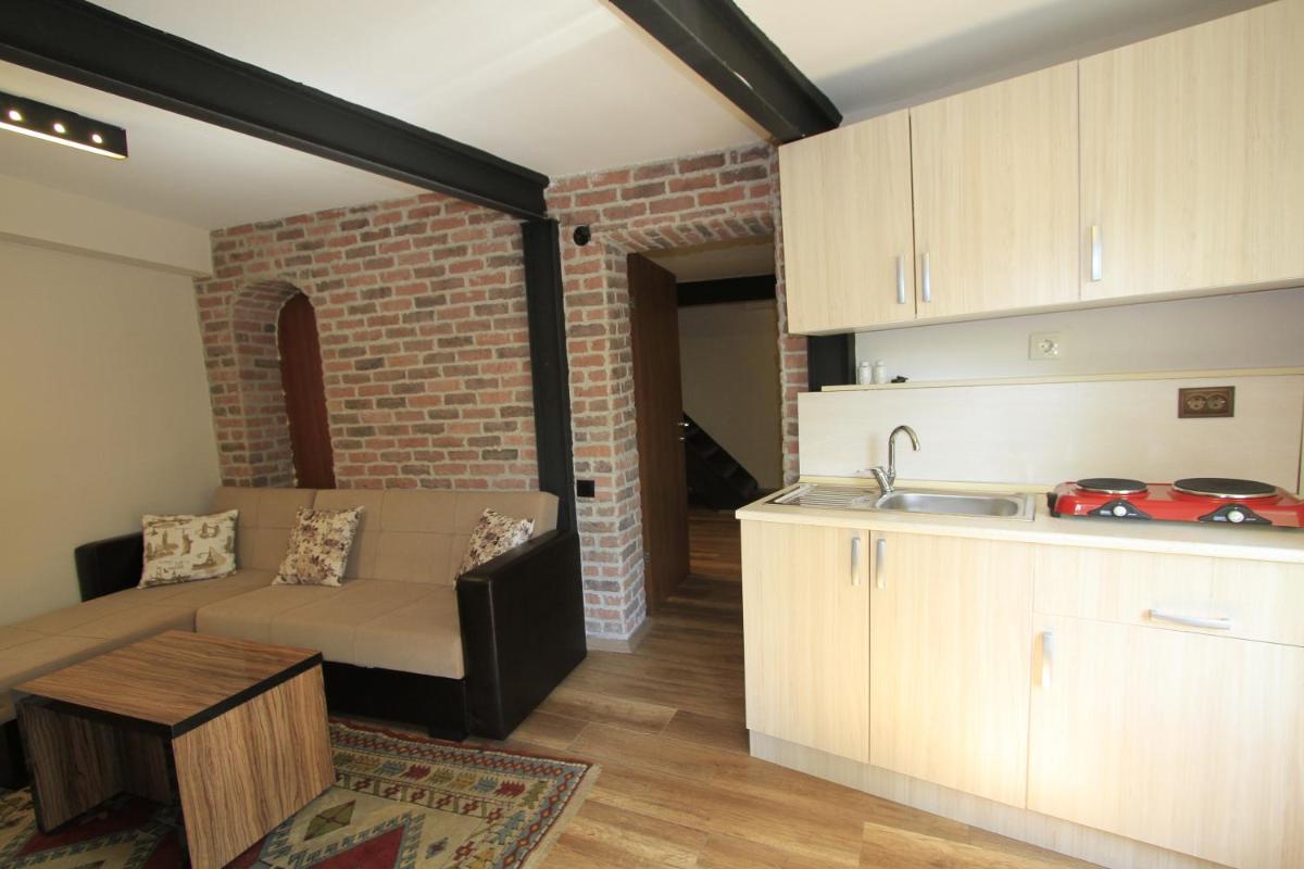 Coskun House - Housity