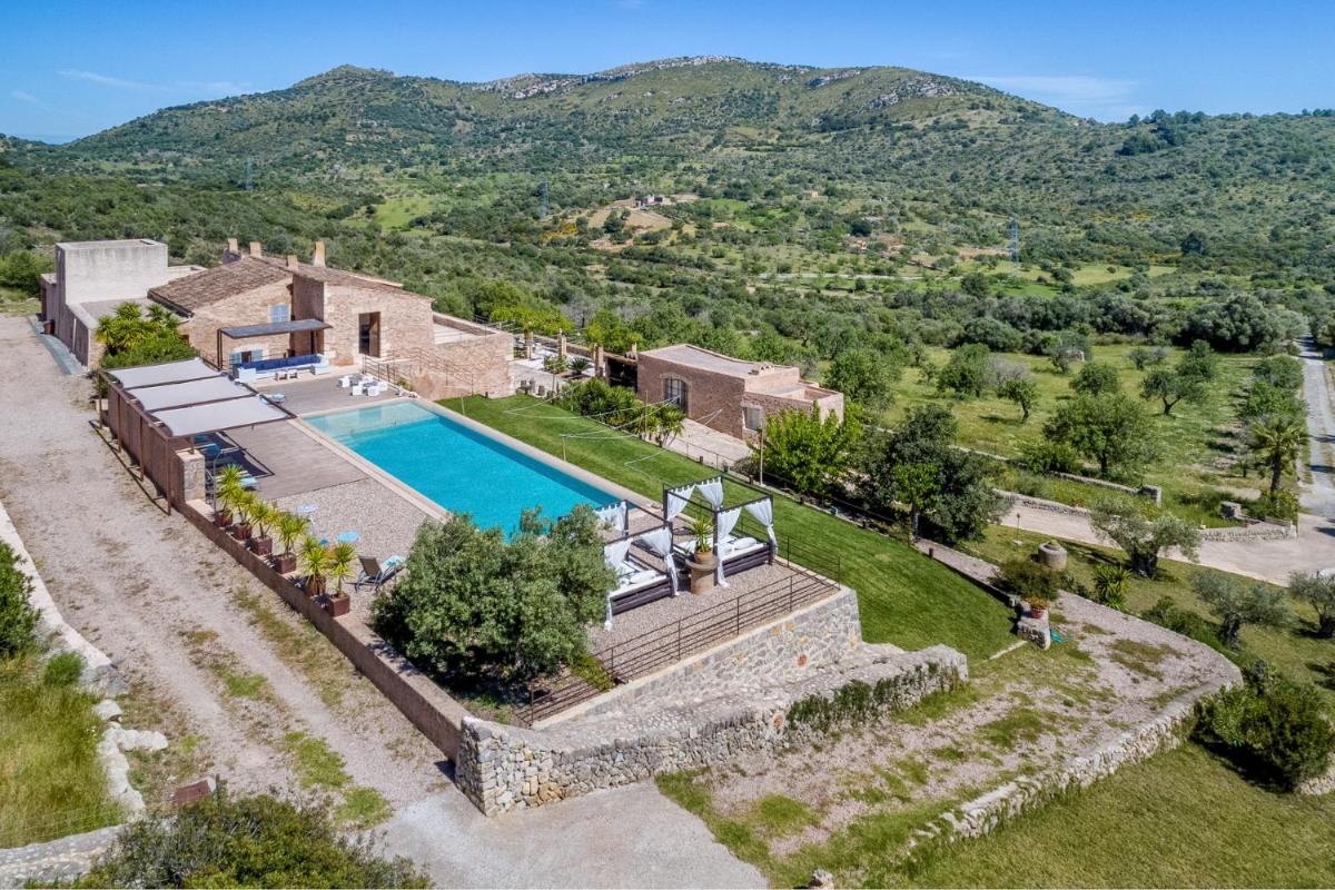 Ses Voltes - Housity