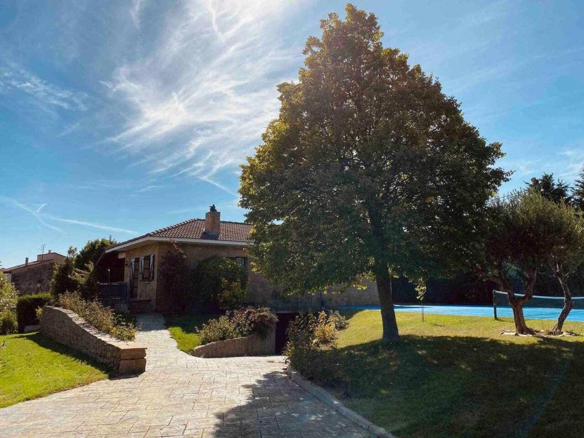 SagastiEnea Villa con Piscina y Tenis en la Rioja - Housity