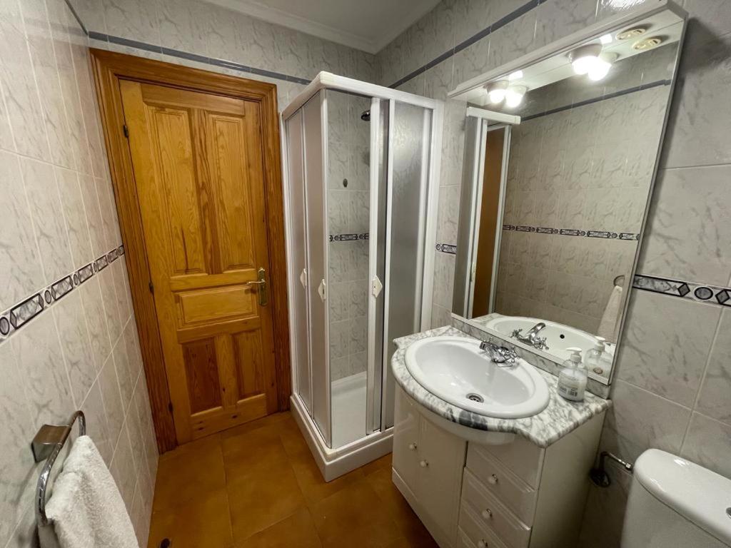 Apartamentos rurales La Casa Vieja De Alceda - Housity