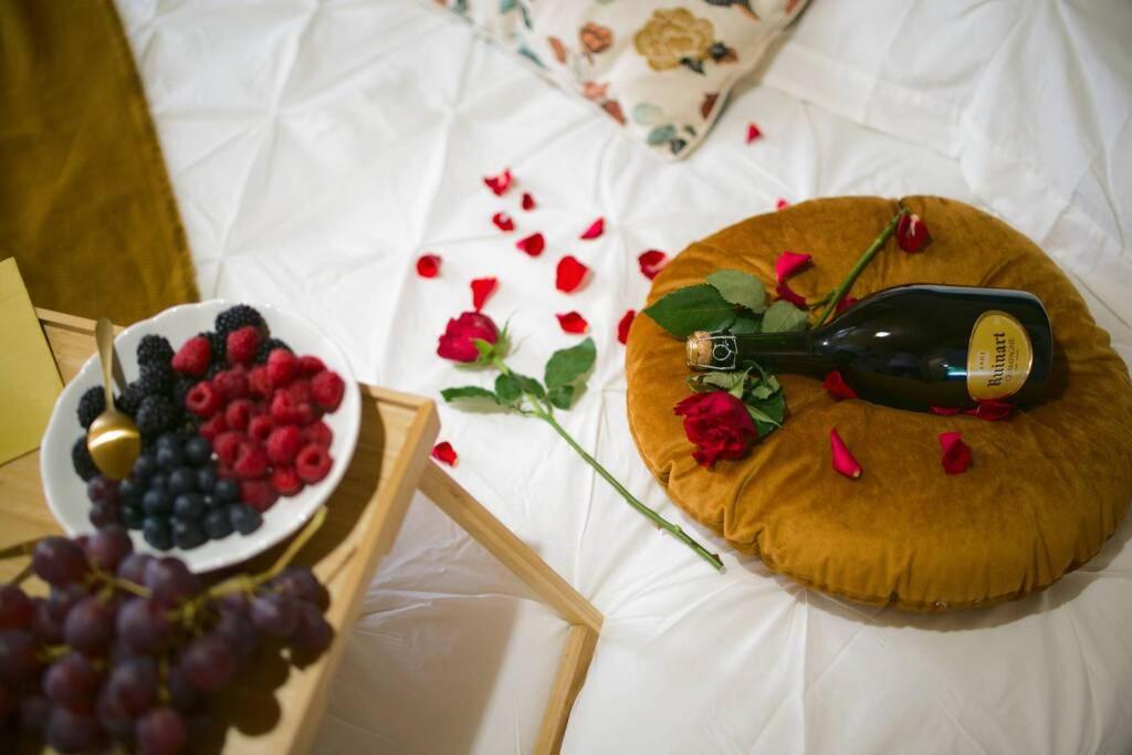 Arty room JACCUZI & SPA CENTRE VILLE HAUT DE GAMME - Hizvo
