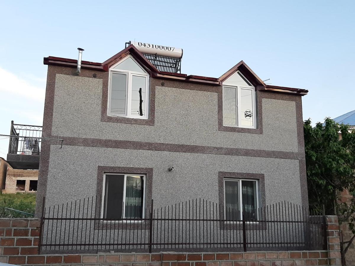 Garni family house B&B - Housity