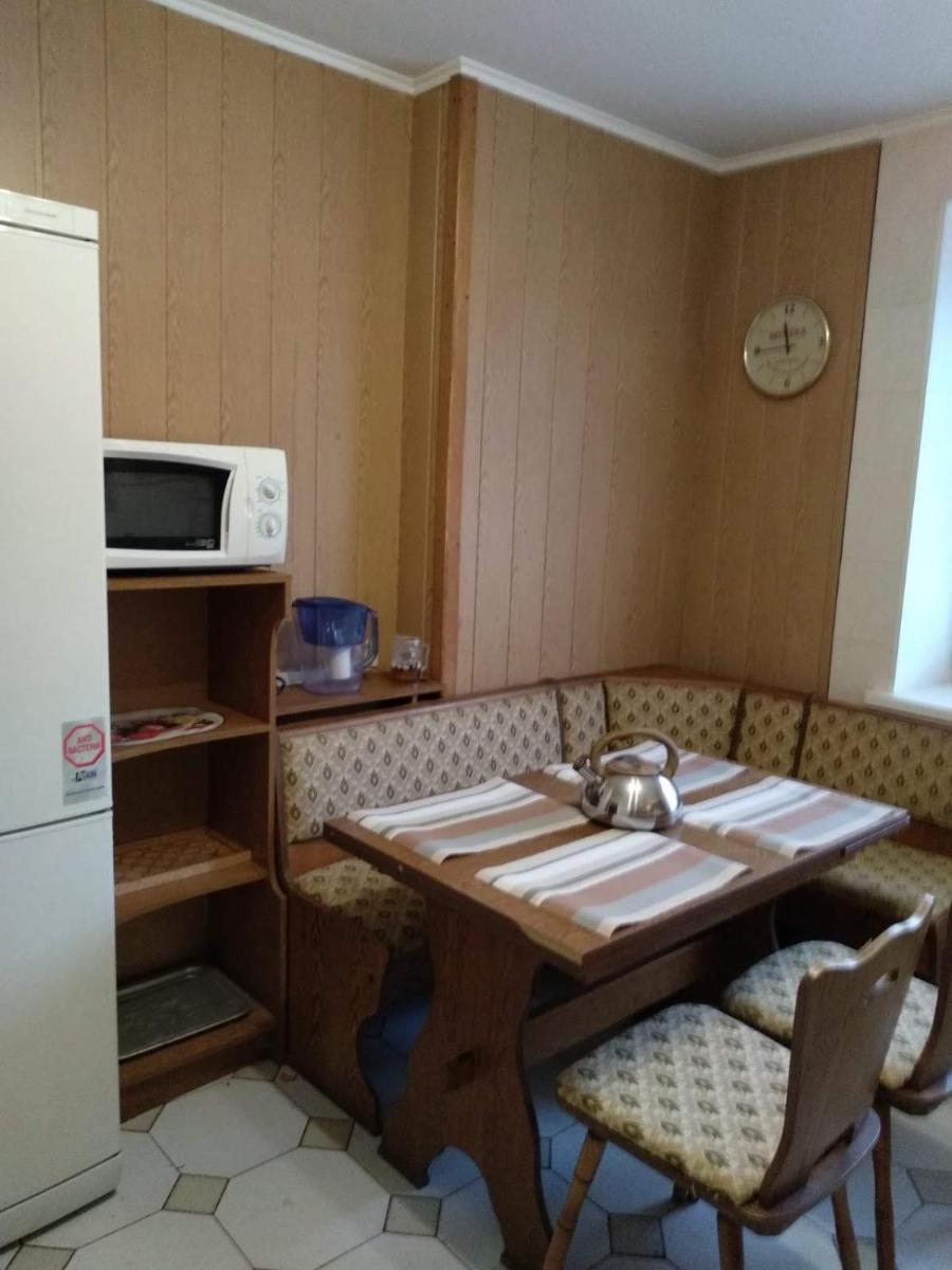 4-x Apartments Center Wi-Fi с 3-мя спальнями 95м2 - Housity