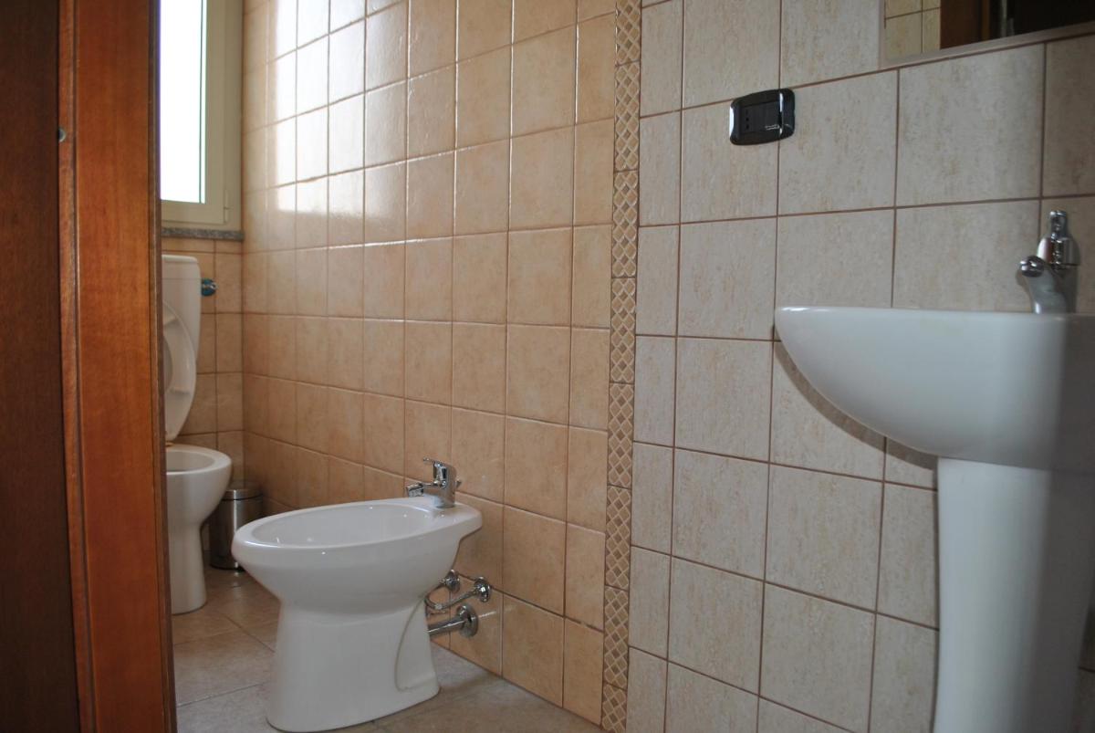 Raxul Room - Housity