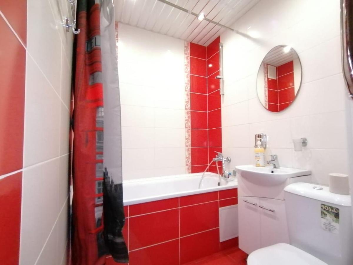 Apartment on Aleksandrova 8 - Housity