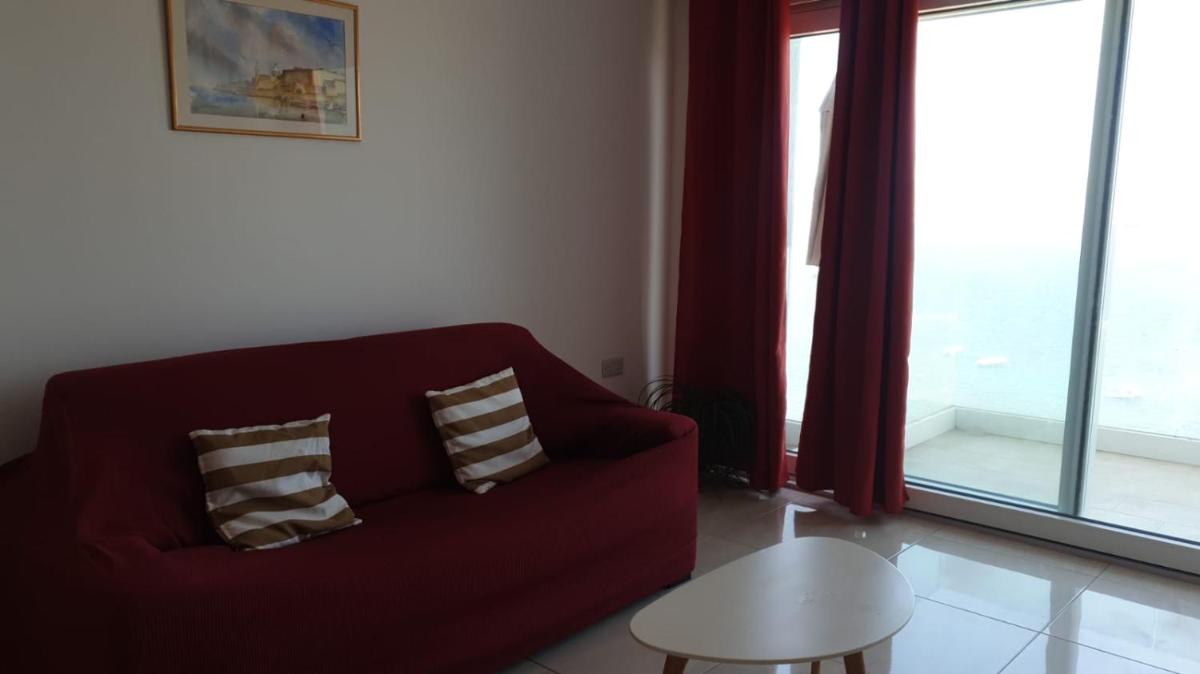 Flat 2 Blue Waves - Housity