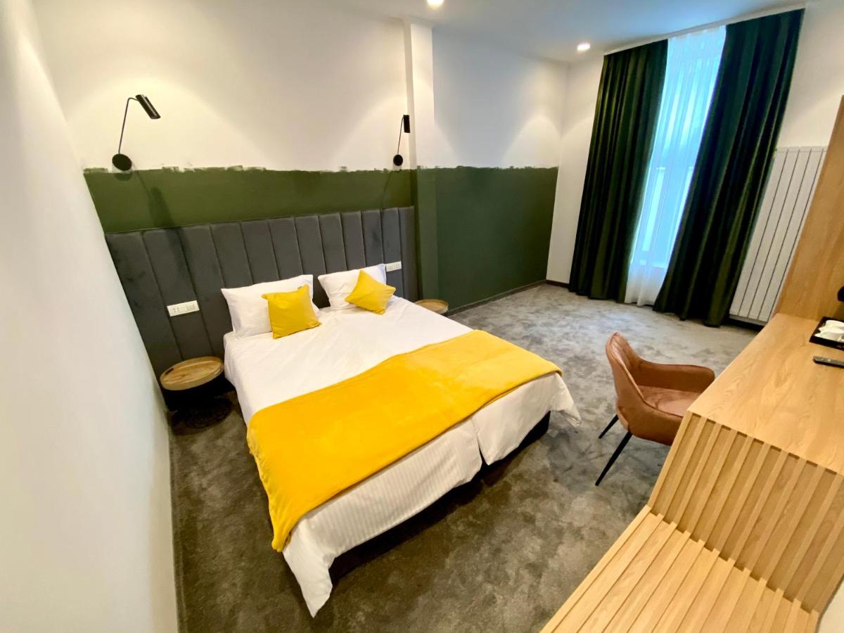 Victoria Rooms - Housity