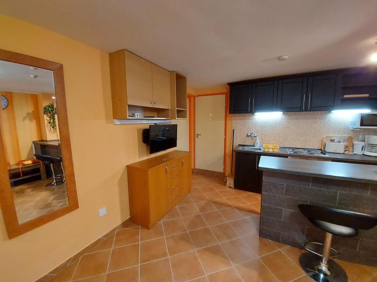 Nóra Apartman - Housity