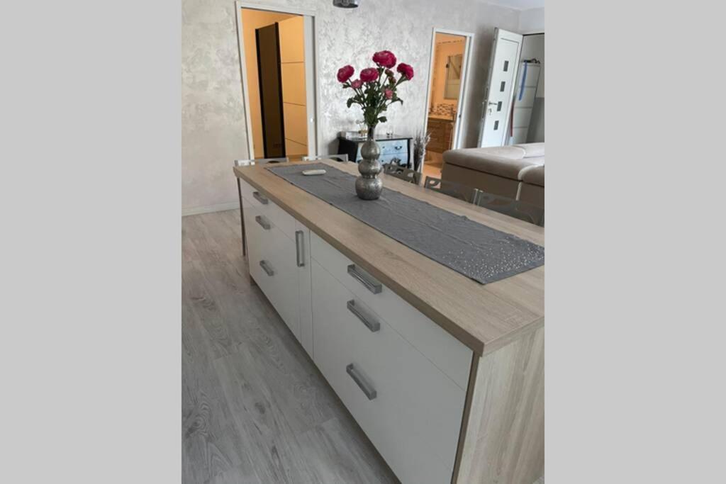 Joli 3 pièces à proximité des plages à Cagnes /mer - Housity