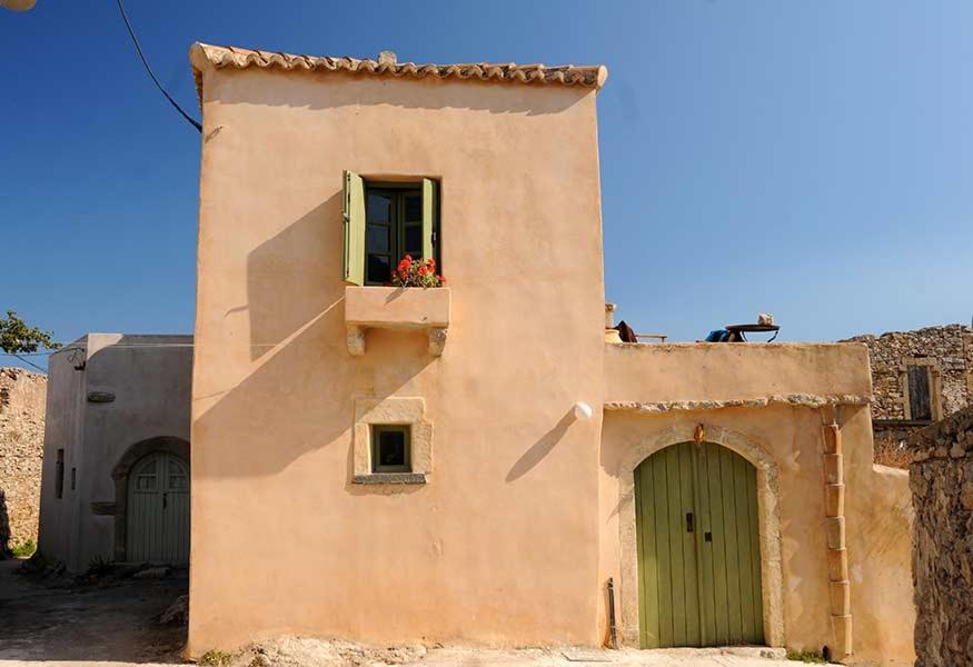 Axion Studios - Housity