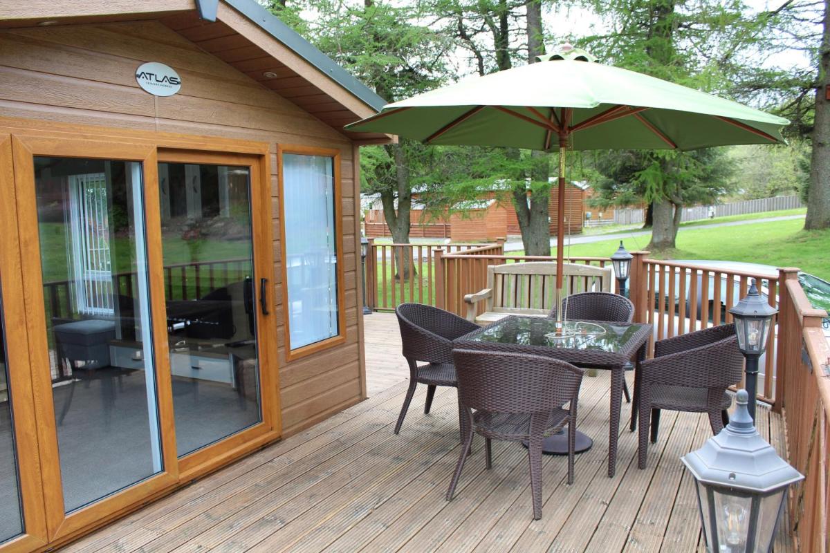 Lazy Days Lodge - Housity