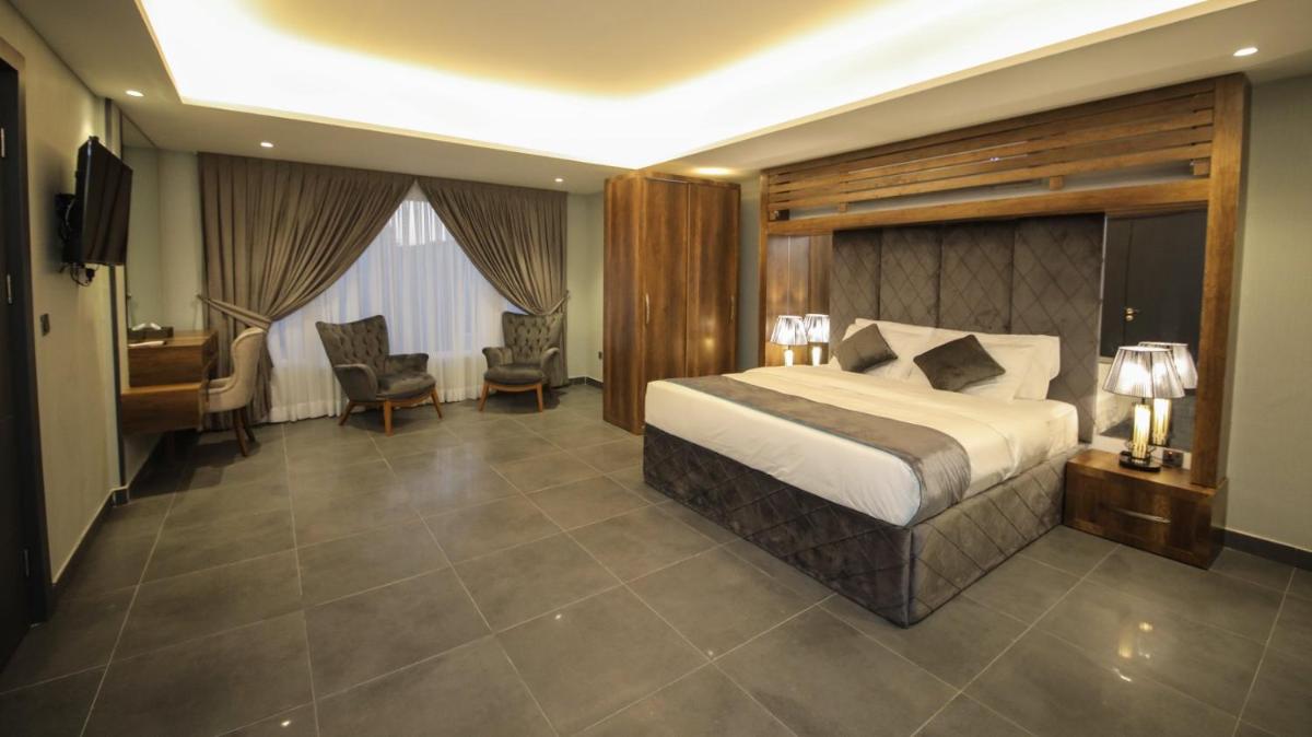 The Taj Hotel-فندق التاج - Housity