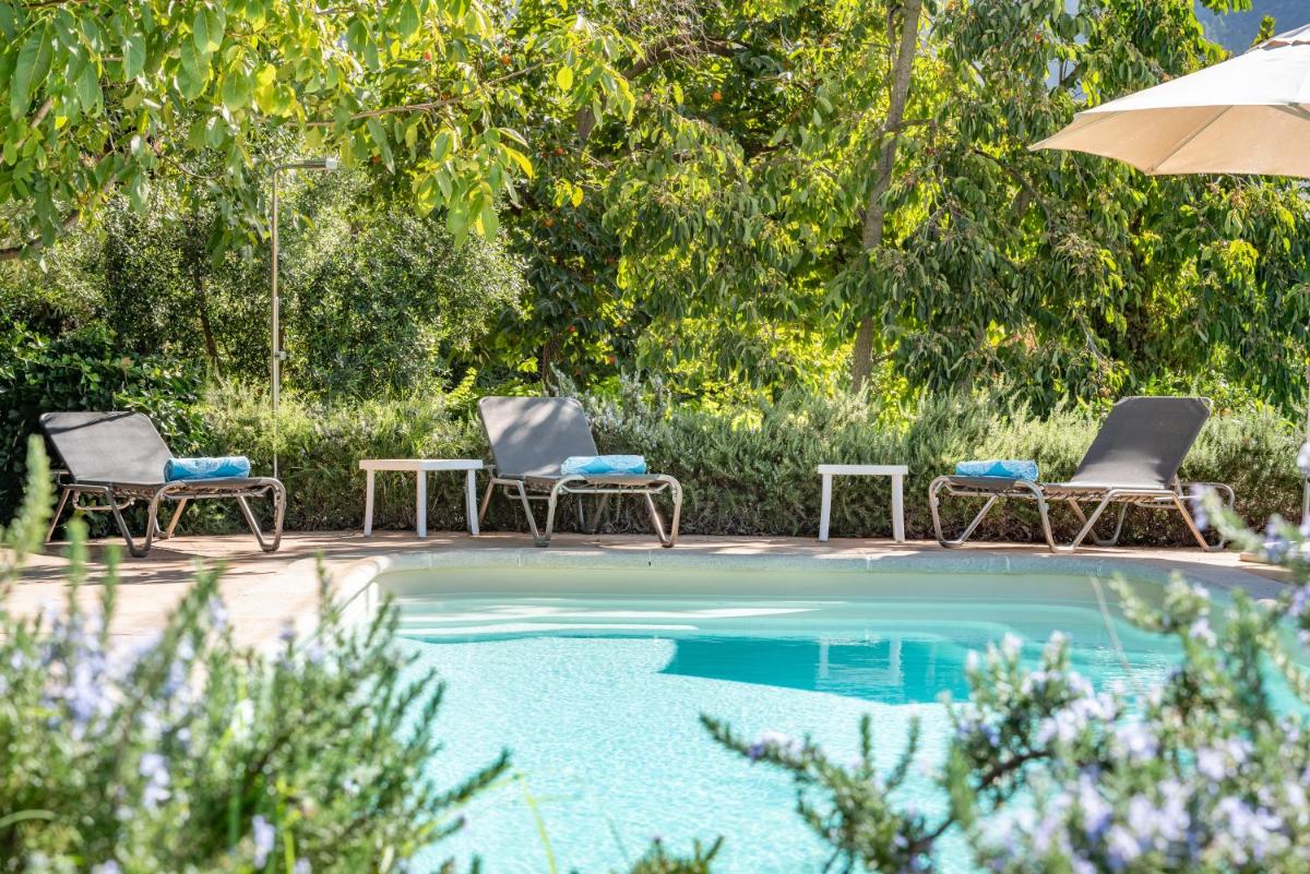 Sóller house close to the center, large flat orchard and pool. - Housity