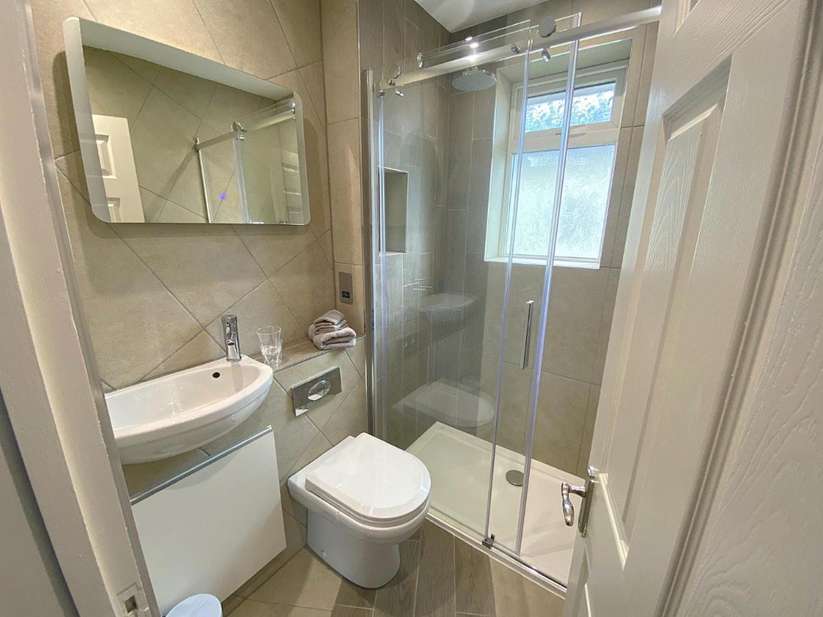 Orchard House - Housity