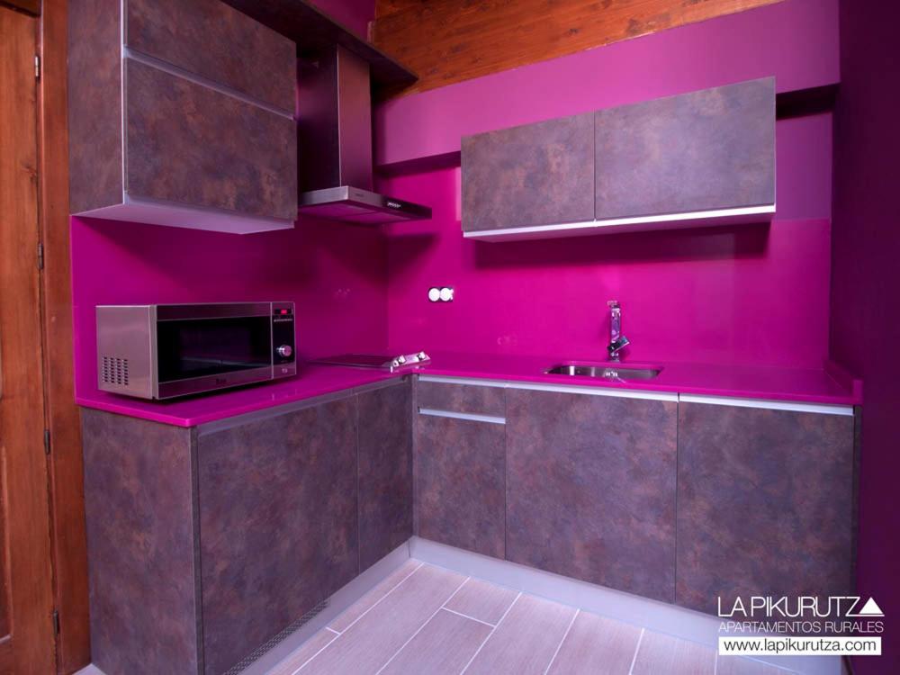 Apartamentos Rurales La Pikurutza - Housity