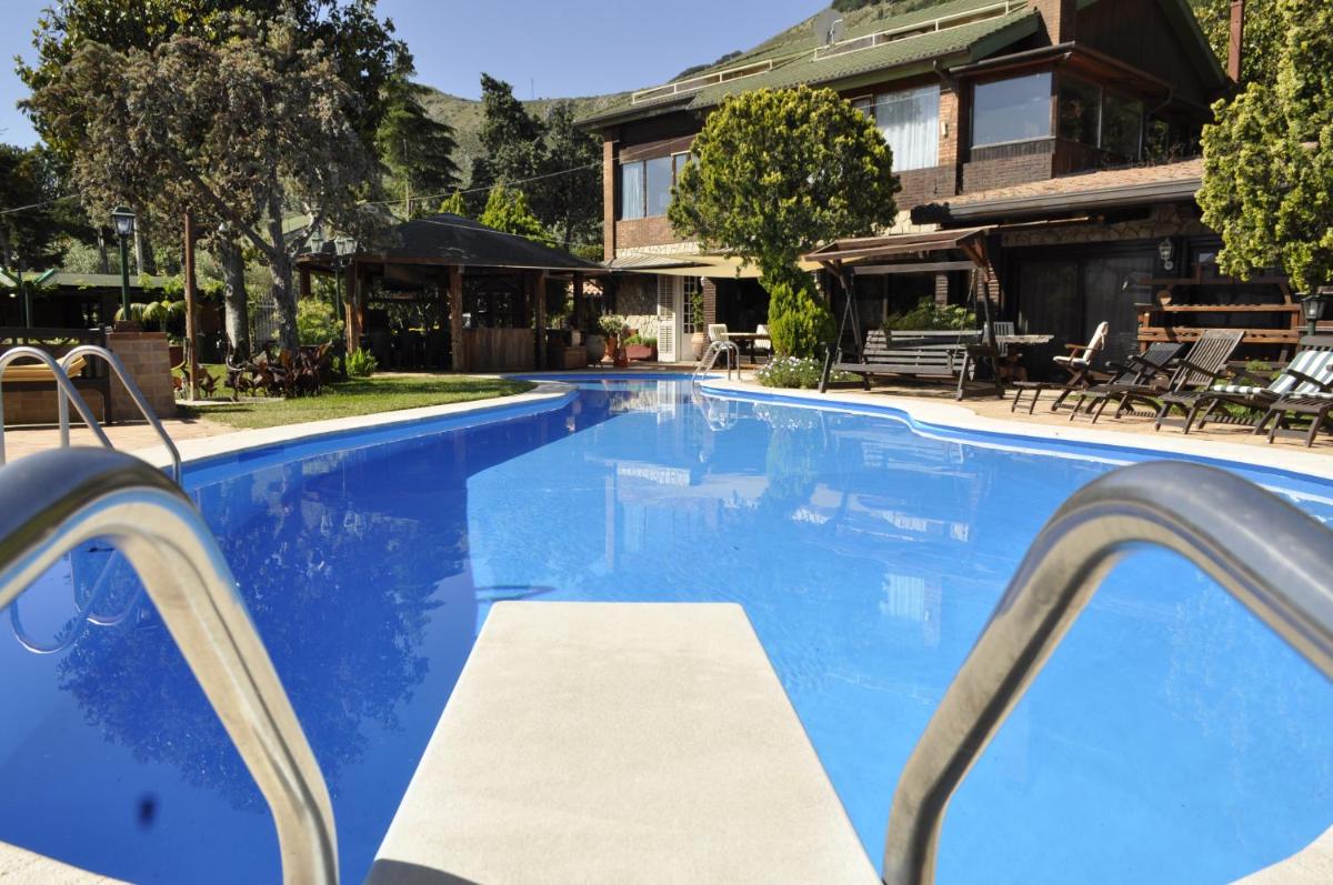 SiS HOLIDAY - Housity