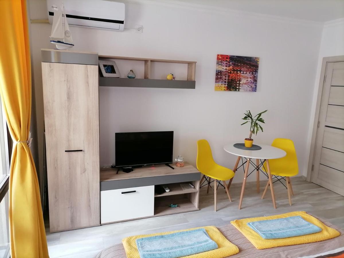 Sunny blue - Housity