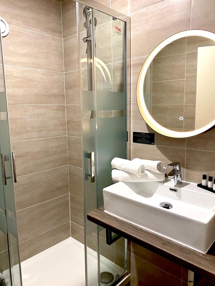 Hôtel Clairefontaine - Housity