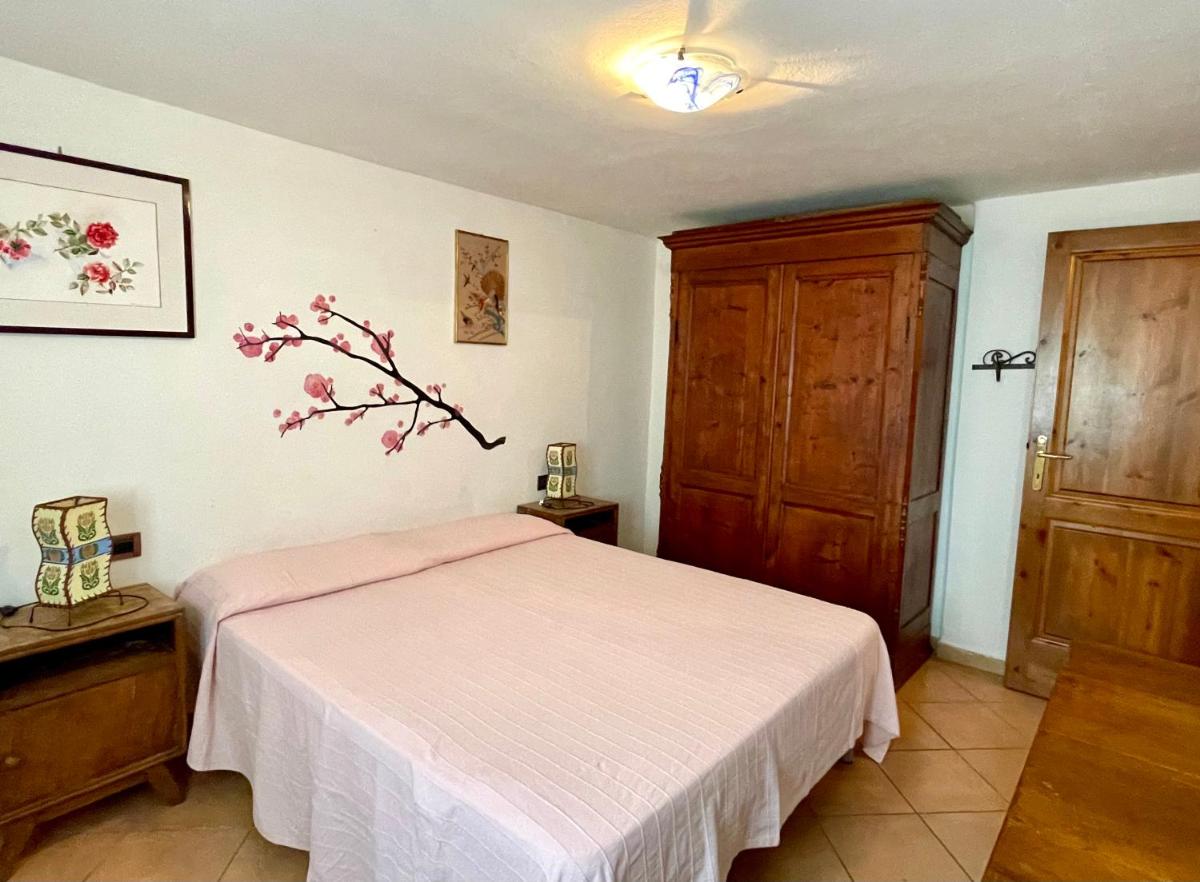 Casa Bianca Villa pool with sea view, fenced garden, barbecue by ToscanaTour - Housity