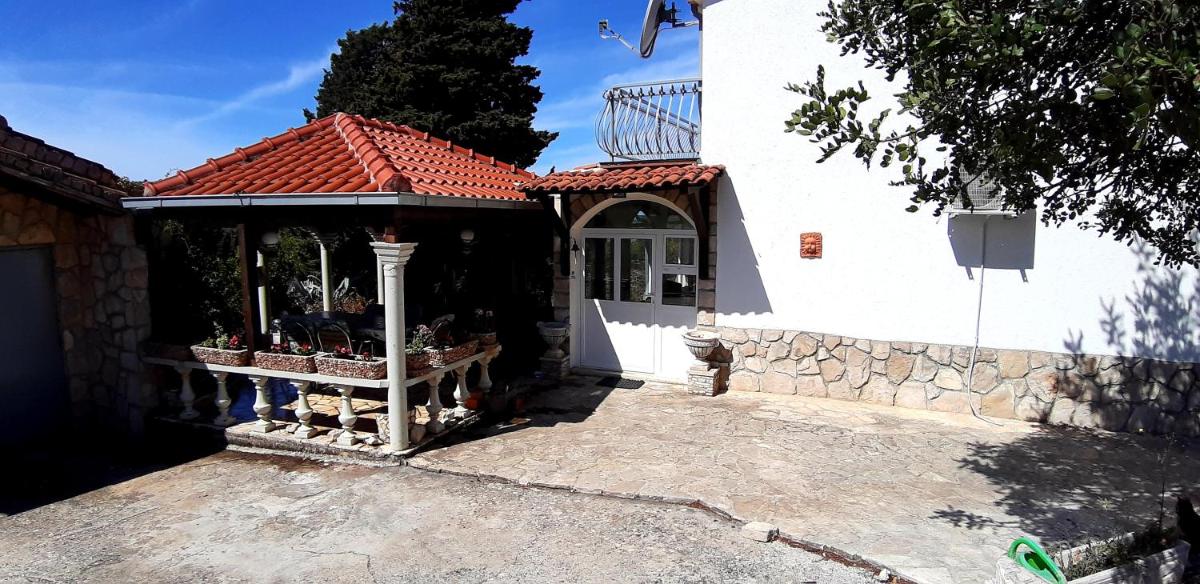 Kuća za odmor Maja - Housity