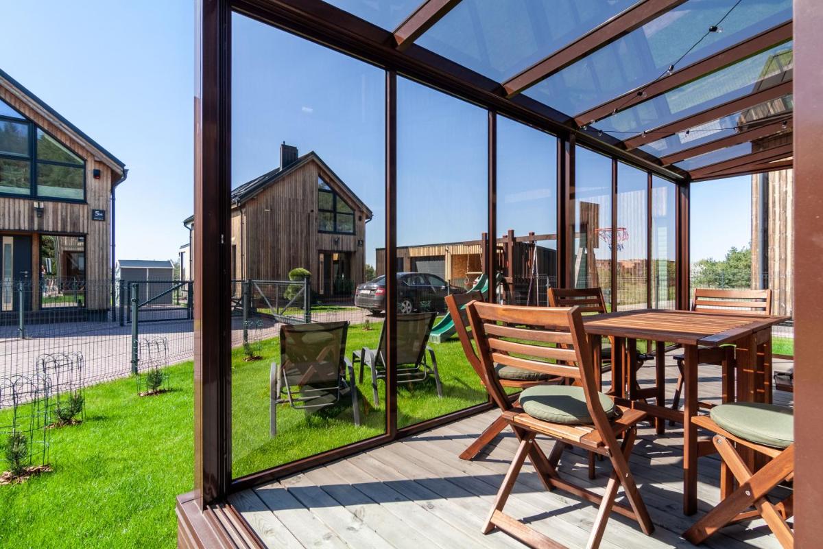 FAMILY FOREST HOUSE, By Cohost - Housity