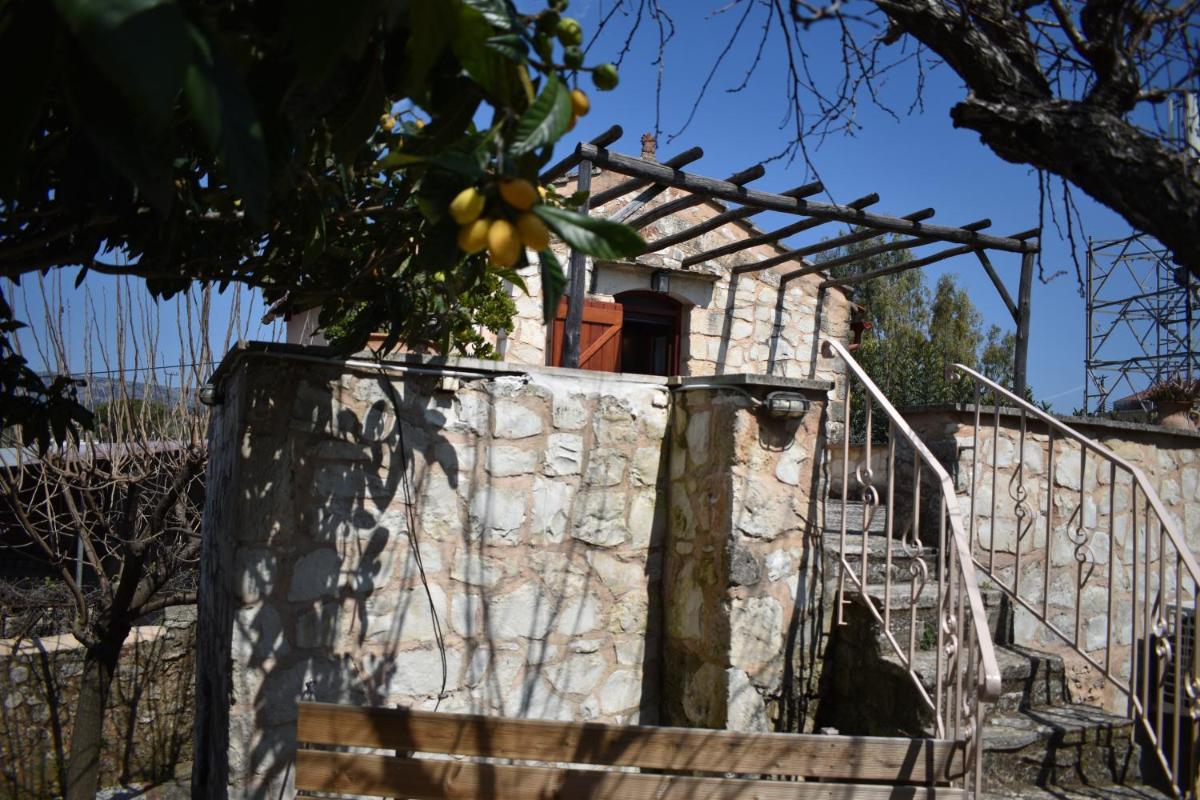Traditional Stone House In Vamos - Housity