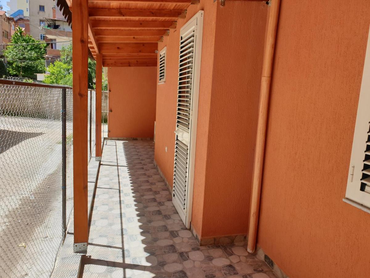 Vacation Apartment near the lake Apartament afer liqenit - Housity