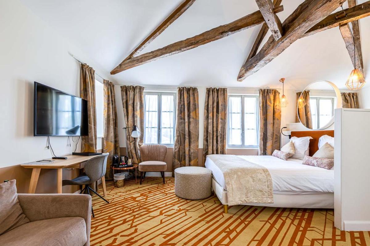 Hotel Le Saint Gelais - Housity