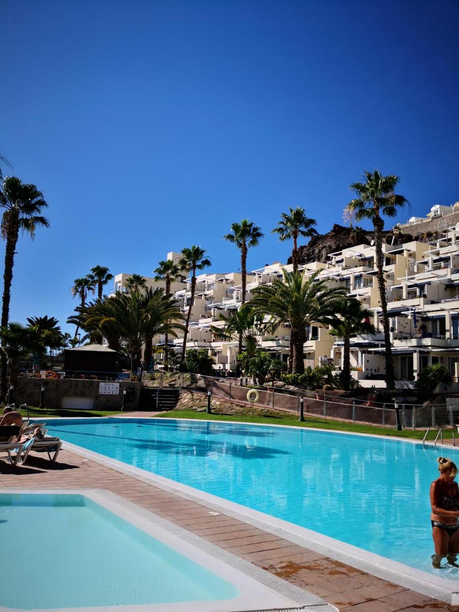 MOGAN PEARL - POOL - DOUBLE TERRACE - OCEAN VIEW - BEACH - WIFI - Calm and green Complex - AIR CONDITIONING - Housity