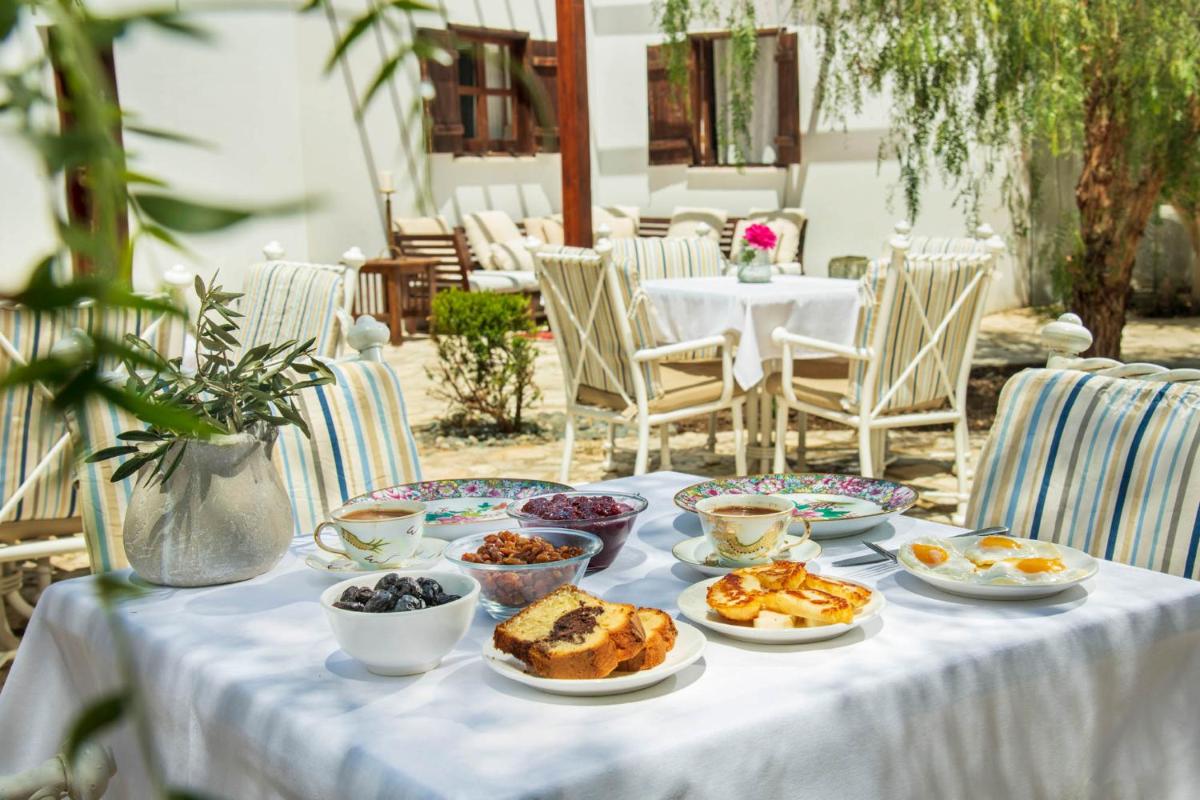 Meleni Cottage Houses - Housity