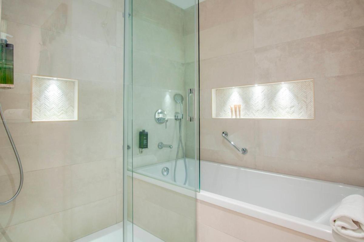 Un baño de La Residencia Puerto Hotel & Spa