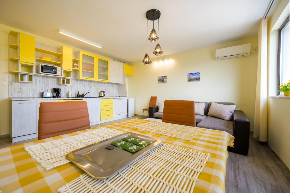 Hills View Apartment Near Central Plovdiv byPMM - Housity