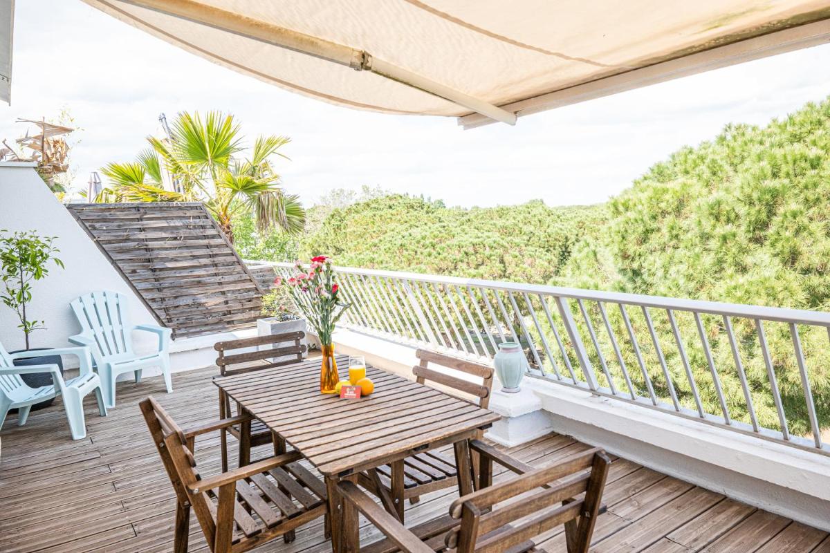 LE FARNIENTE - BELLE TERRASSE Wifi Parking à 5 Min des PLAGES - TOP PROS SERVICESConciergerie La Grande Motte - Housity