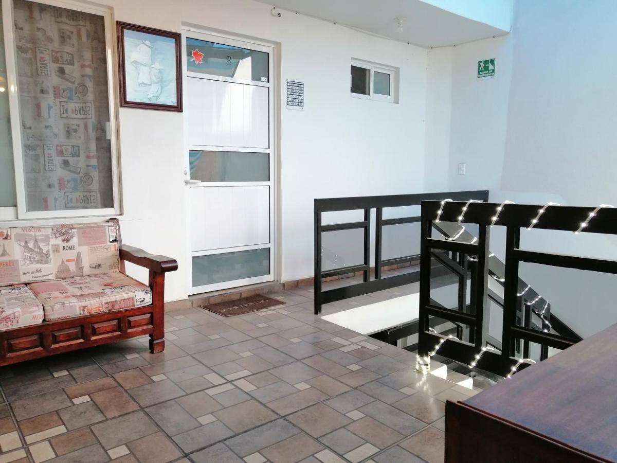 Hostal Maple - Housity