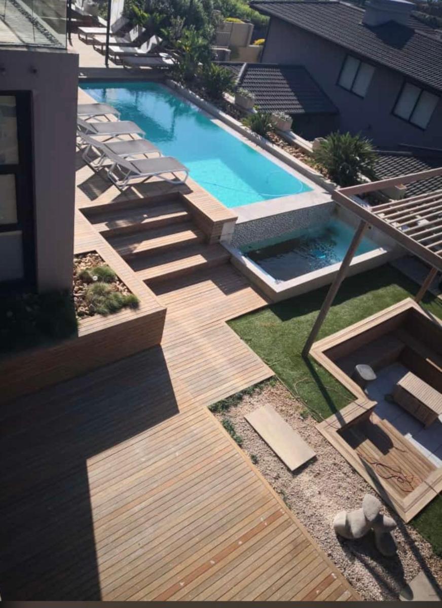 Luxe Life House - Housity