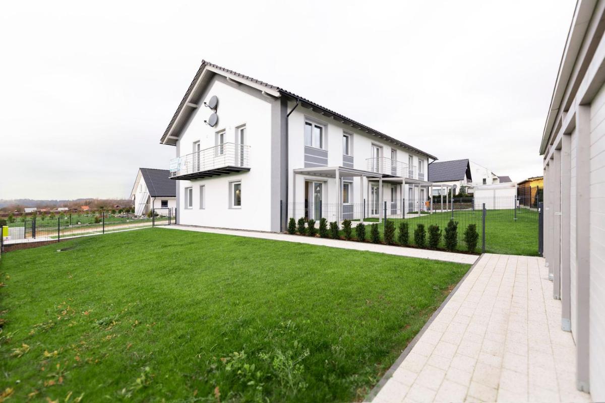 Apartamenty-Kudowa z pięknym widokiem i balkonem - Hizvo