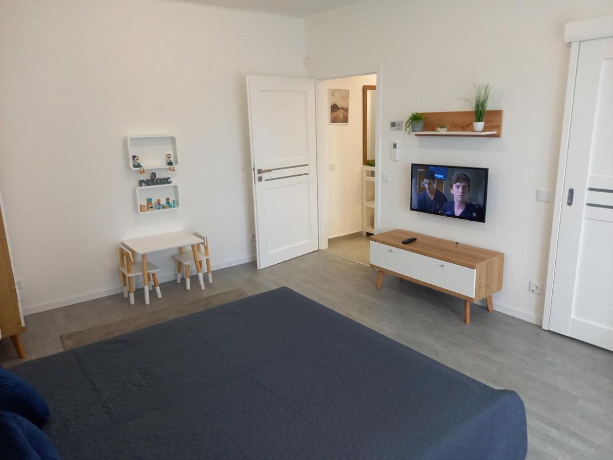 Martinovics Apartman - Housity