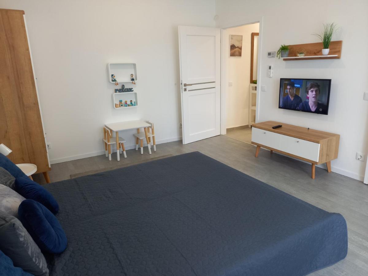 Martinovics Apartman - Housity