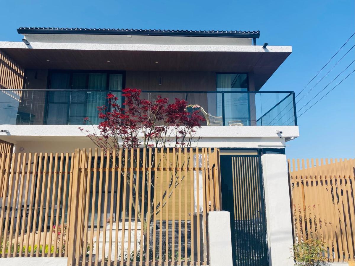 10Mu Villa - Housity