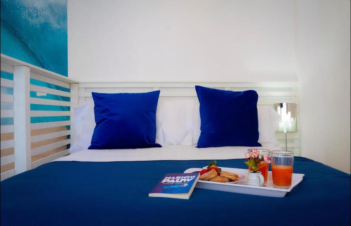 Estudio junto a Plaza Merced - Housity