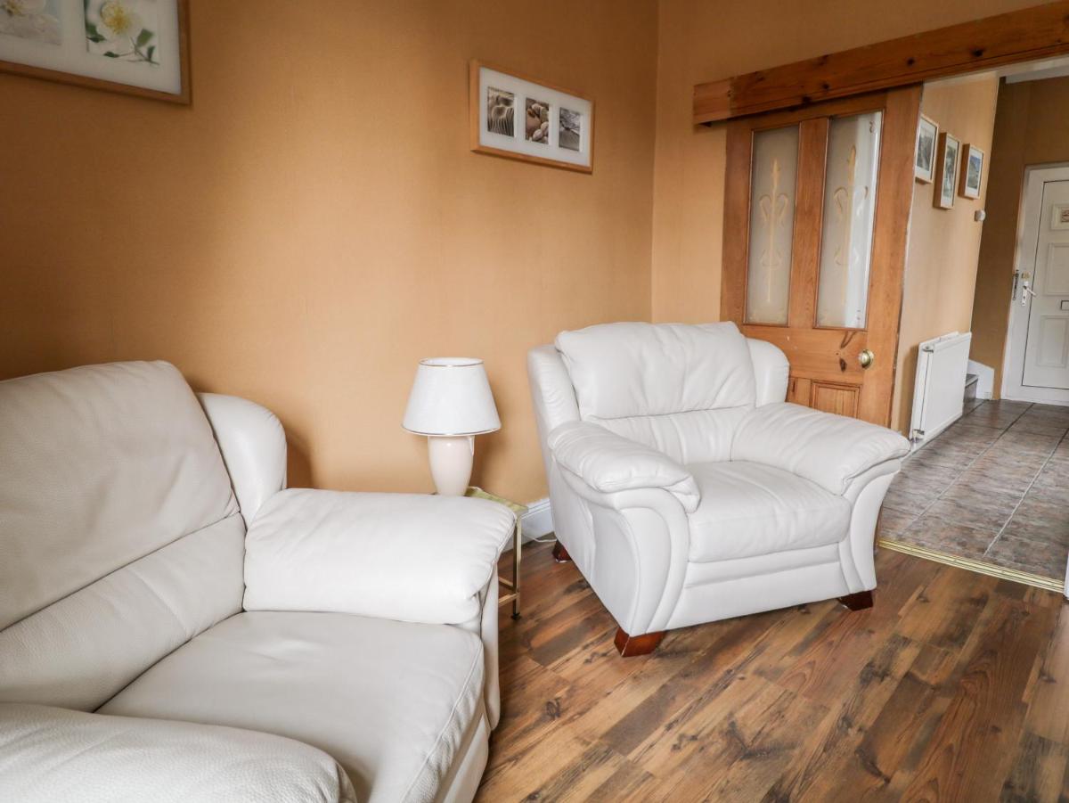 Canal View - Housity