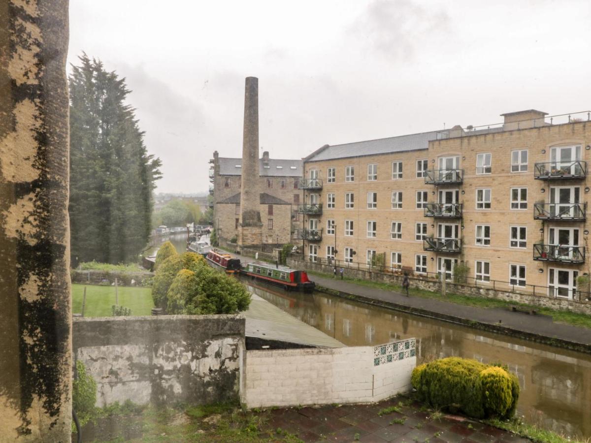 Canal View - Housity